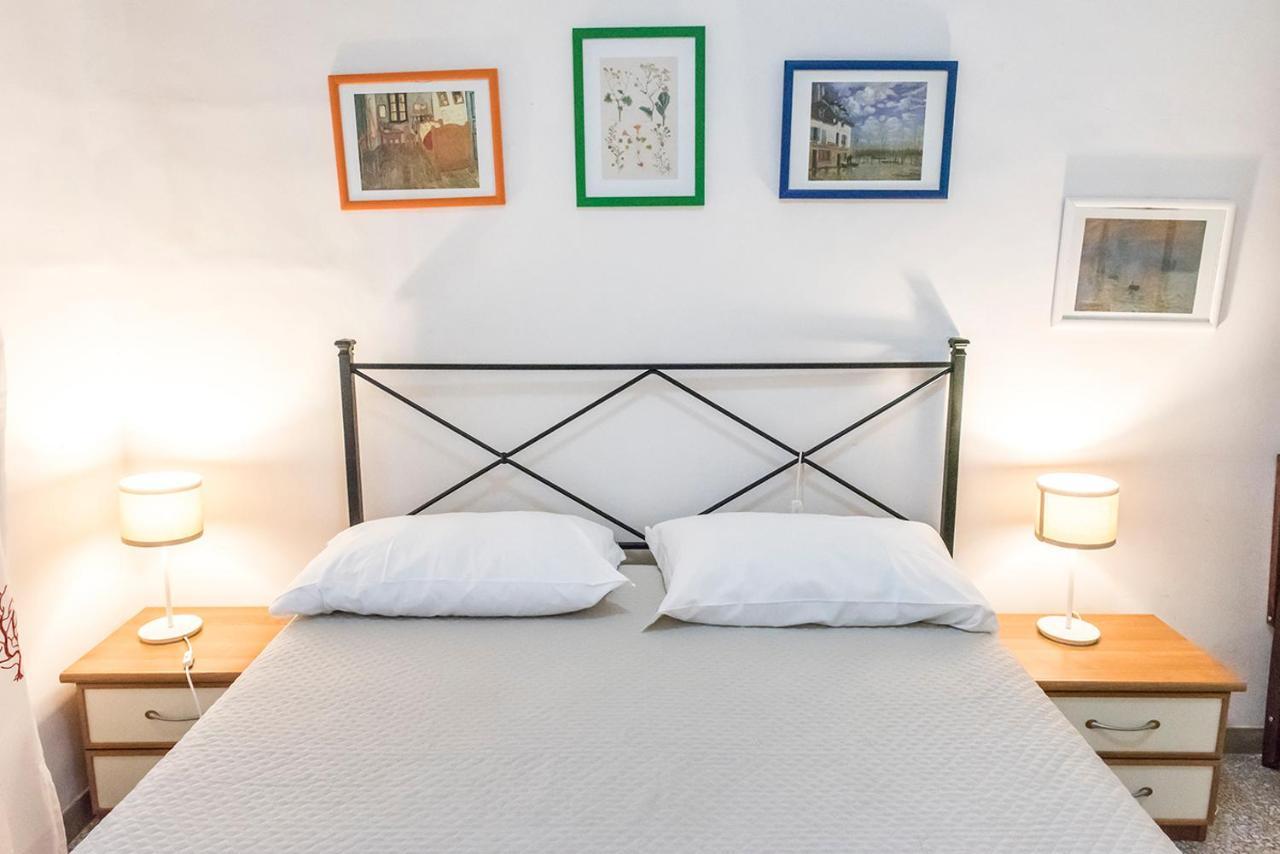 N050 - Numana, Trilocale In Centro Con Portico E Posto Auto Apartment Ngoại thất bức ảnh